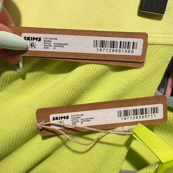 BNWT Skims Bundle of Four (4) Cotton Rib Pieces Daffodil Sets M - Picture 15 of 16